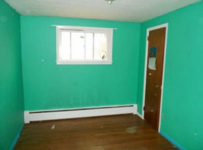 88 Michael Ln, Newington, CT 06111