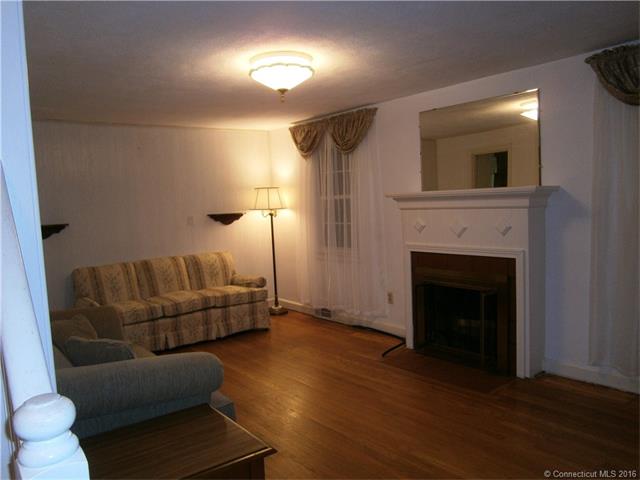 53 Cedar St, Newington, CT 06111