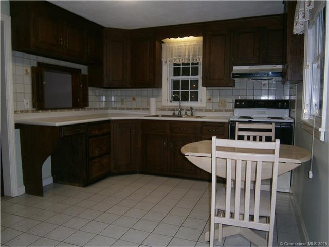 53 Cedar St, Newington, CT 06111