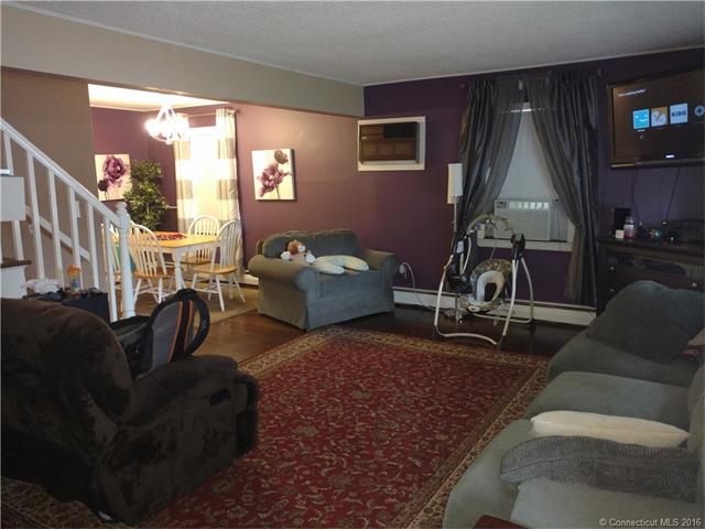 8 Reservoir Rd, Newington, CT 06111