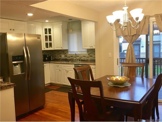 159 Cottonwood Rd, Newington, CT 06111