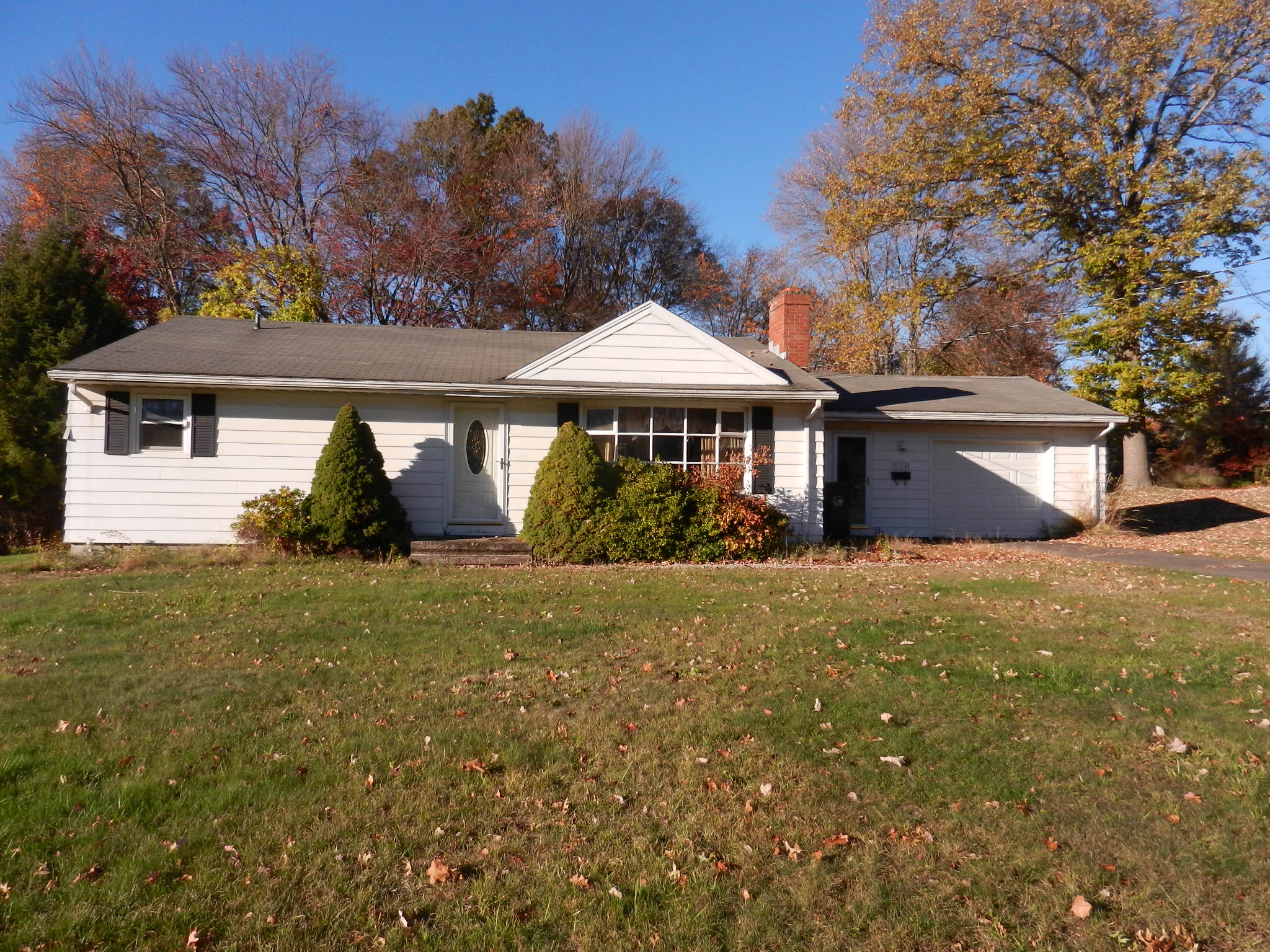 114 Glenview Drive, Newington,, CT 06111