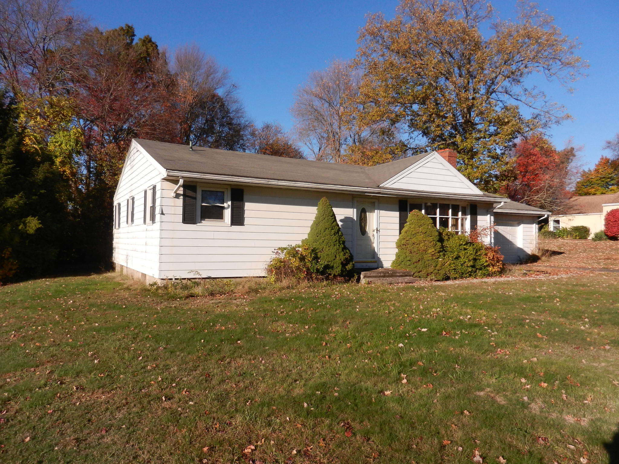 114 Glenview Drive, Newington,, CT 06111