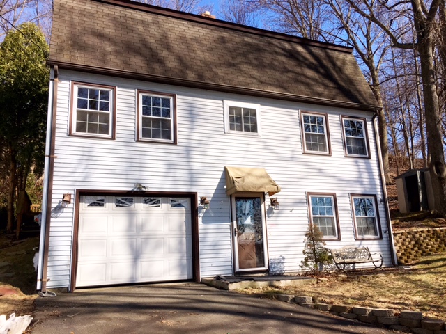 172 Carr Ave, Newington, CT 06111