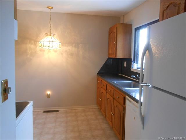 149 Webster Ct, Newington, CT 06111