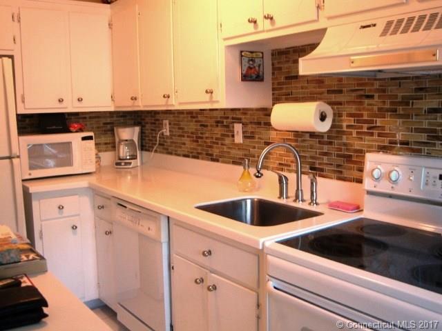 63Webster Ct. #63, Newington, CT 06111