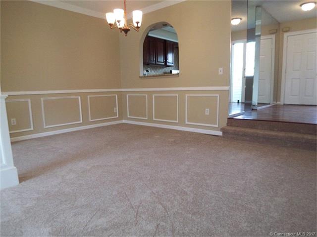 680 Cypress Rd, Newington, CT 06111