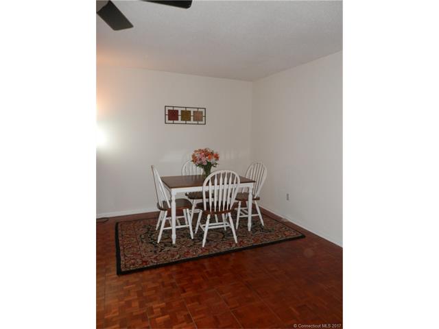 107 Hunters Ln, Newington, CT 06111
