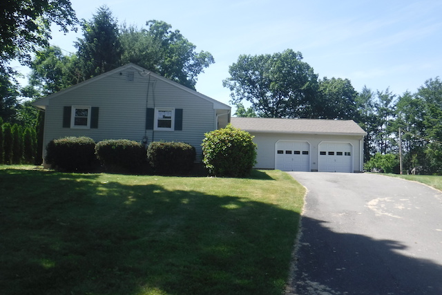 76 Jeffrey LaneNewington, CT, 06111Hartford County