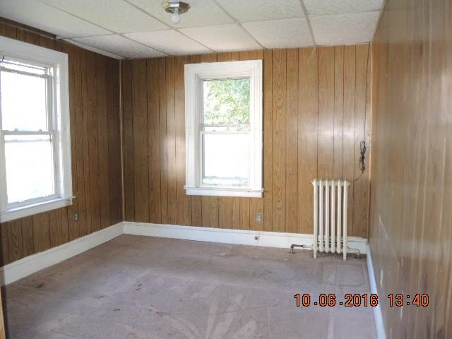 76 Lenox St, Hartford, CT 06112