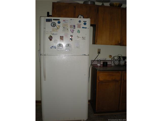 830Garden St, Hartford, CT 06112