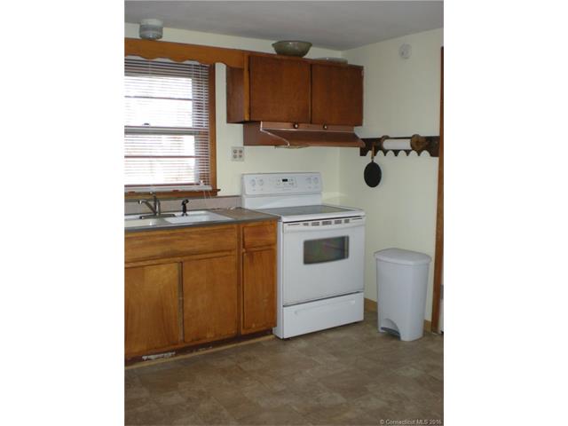 830Garden St, Hartford, CT 06112