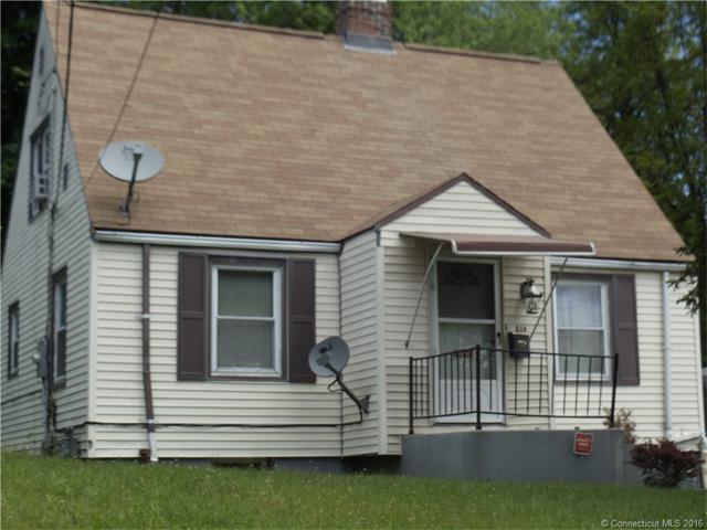 314 Holcomb St, Hartford, CT 06112