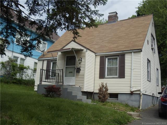 314 Holcomb St, Hartford, CT 06112