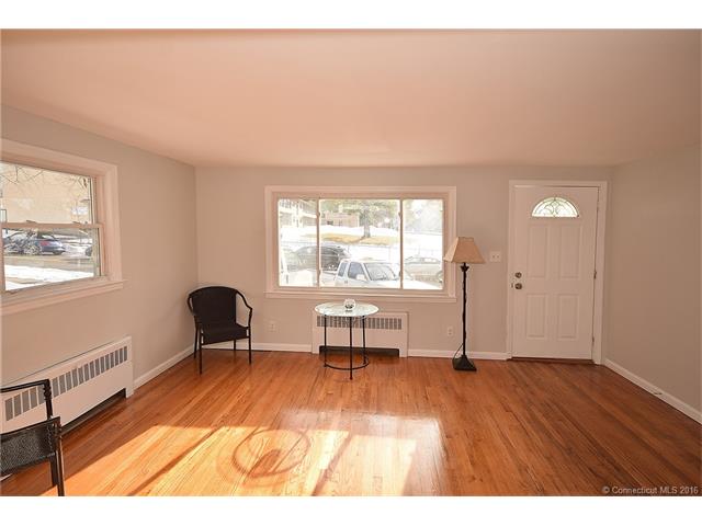 210 Burnham St, Hartford, CT 06112