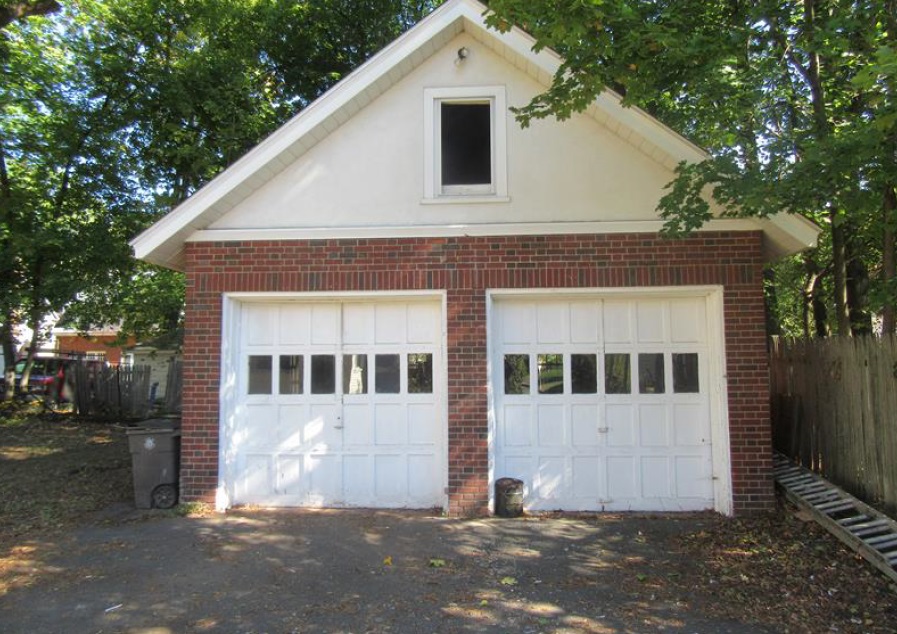 42 Canterbury St, Hartford, CT 06112