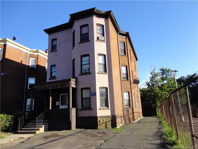 203Homestead Ave, Hartford, CT 06112