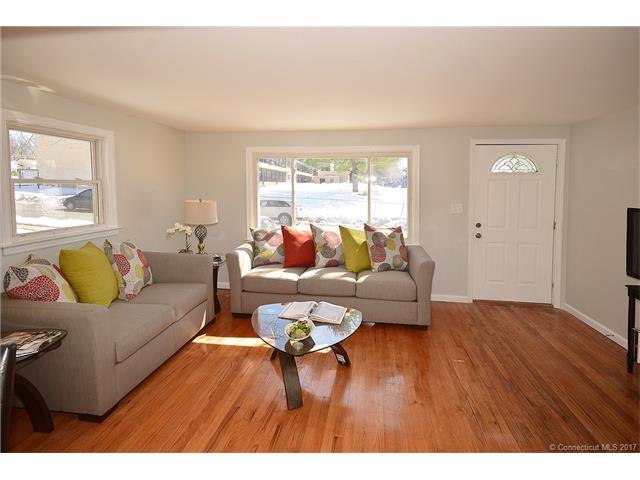 210 Burnham St, Hartford, CT 06112