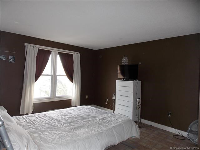 10Franklin Ave #F, Hartford, CT 06114