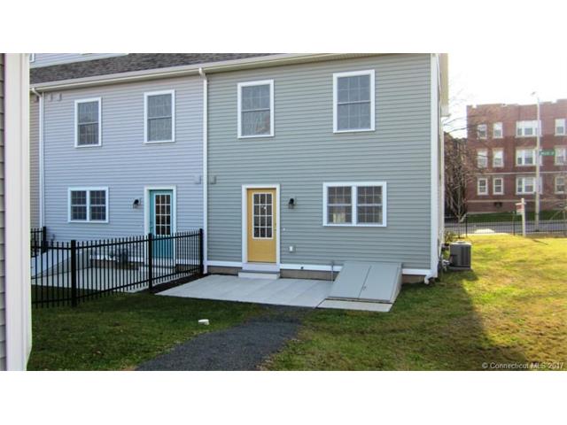 96 Wyllys, Hartford, CT 06114