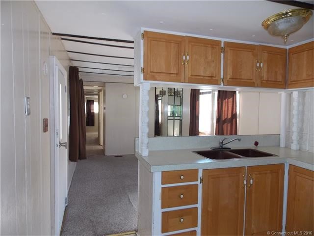 17Montauk Rd, E Hartford, CT 06118