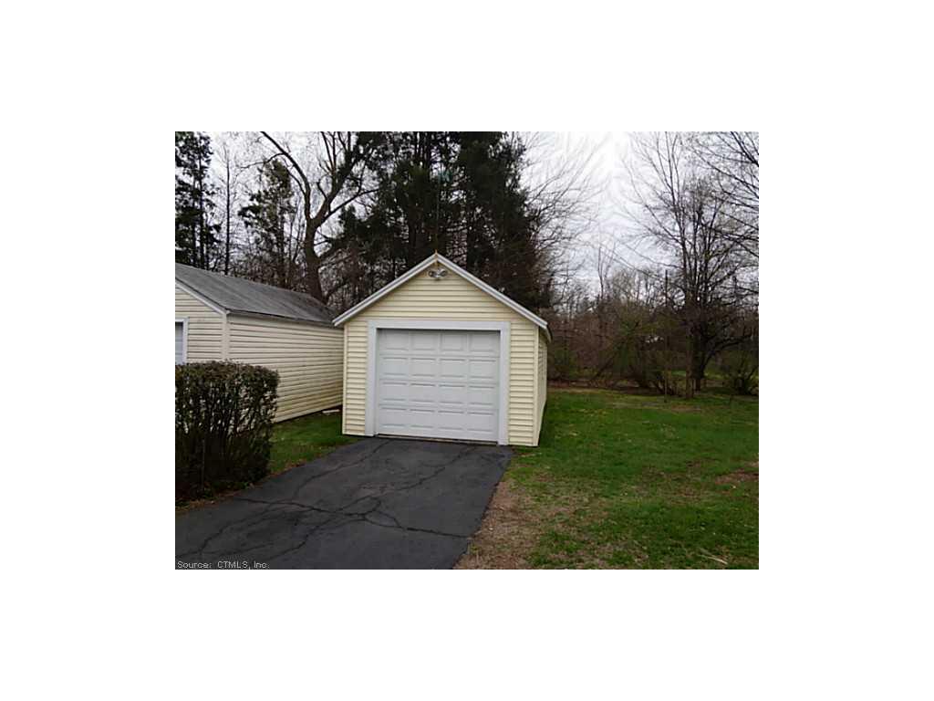 65 Silver Ln, E Hartford, CT 06118