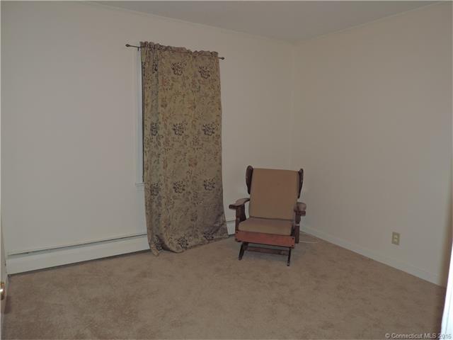 190 Greenwood St, E Hartford, CT 06118