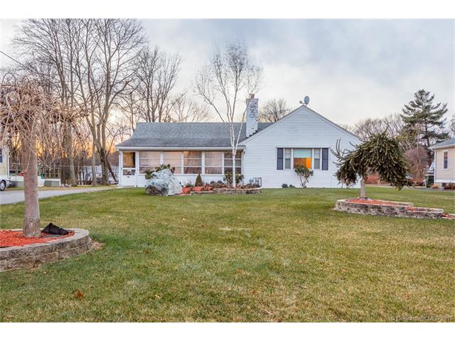 803 Oak St, E Hartford, CT 06118