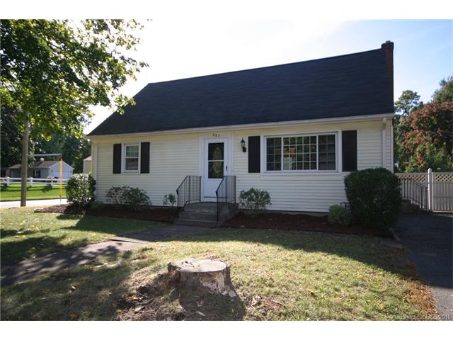 887 Oak St, E Hartford, CT 06118