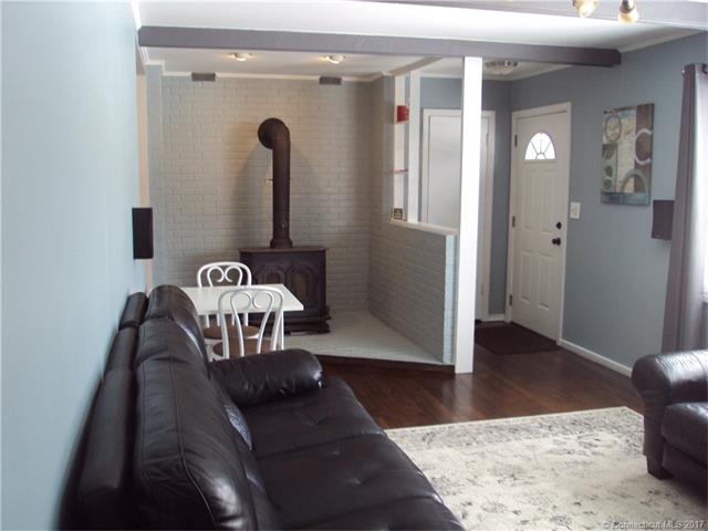 129 Risley St, E Hartford, CT 06118