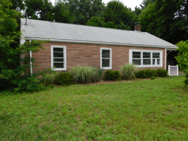 152 Greenwood StEast Hartford, CT, 06118Hartford County