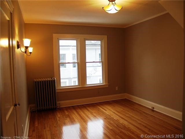 65Maplewood Ave, W Hartford, CT 06119