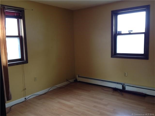 49Liberty St, Hartford, CT 06120