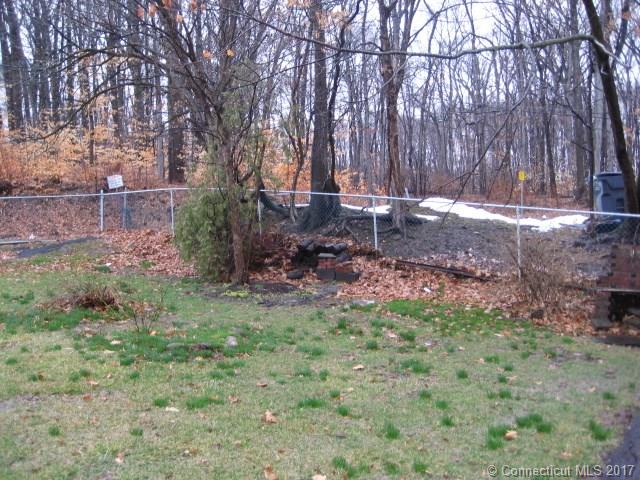 96Rosemont St, Hartford, CT 06120