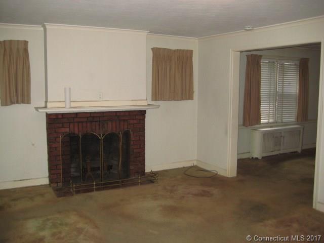 96Rosemont St, Hartford, CT 06120