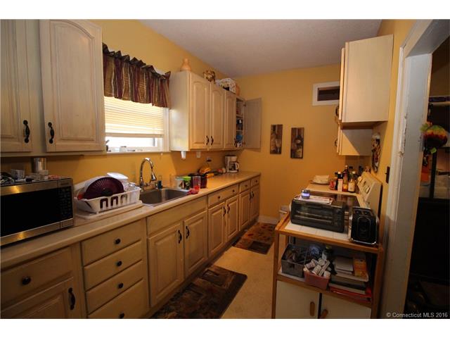 37 W Park St, Windham, CT 06226