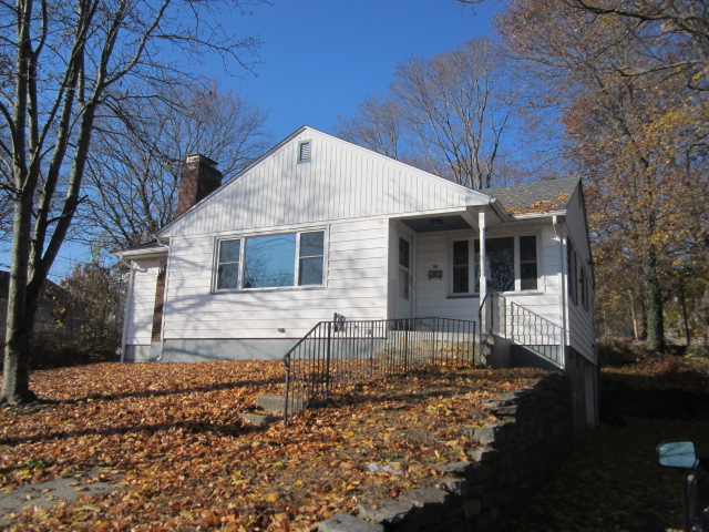 14 Hewitt StWillimantic, CT, 06226Windham County