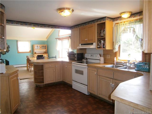 84 Bedlam Rd, Chaplin, CT 06235