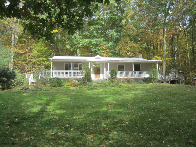80 Davis RdChaplin, CT, 06235Windham County