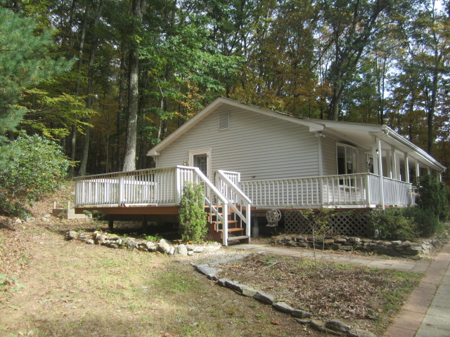 80 Davis RdChaplin, CT, 06235Windham County