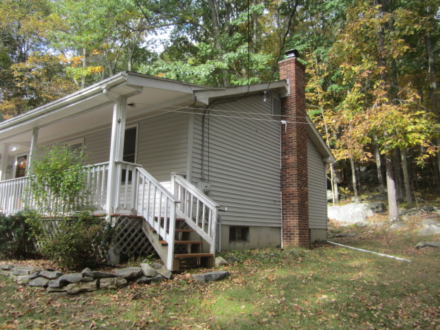 80 Davis RdChaplin, CT, 06235Windham County