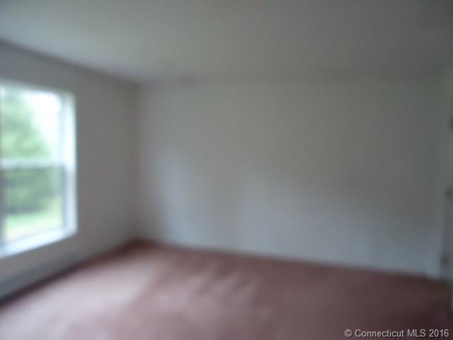 1084 Boston Tpke, Coventry, CT 06238