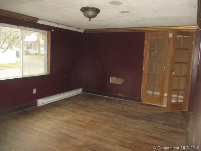 114Hickory Dr, Coventry, CT 06238