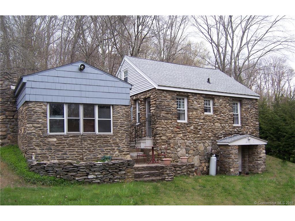 83 Daly Rd, Coventry, CT 06238