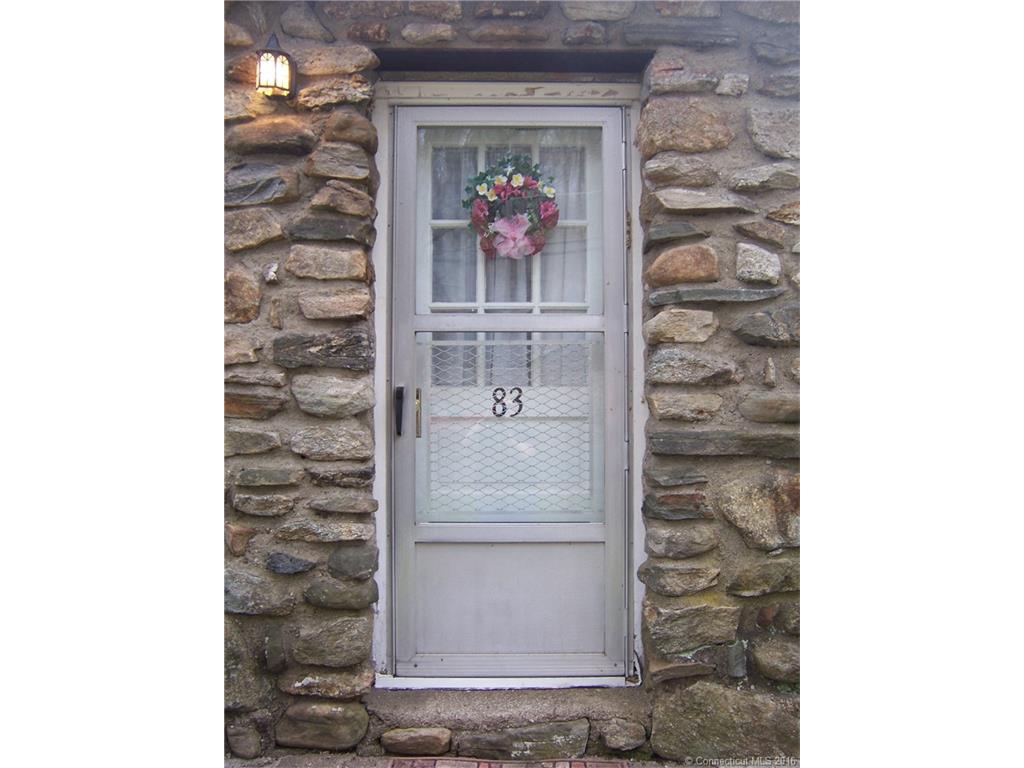 83 Daly Rd, Coventry, CT 06238