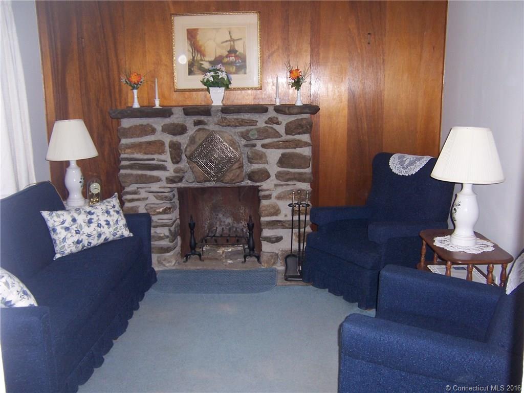 83 Daly Rd, Coventry, CT 06238
