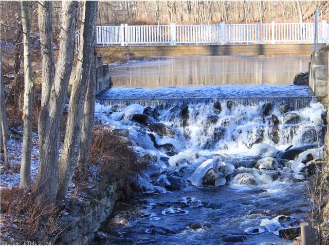 28 Armstrong Road, Coventry, CT 06238