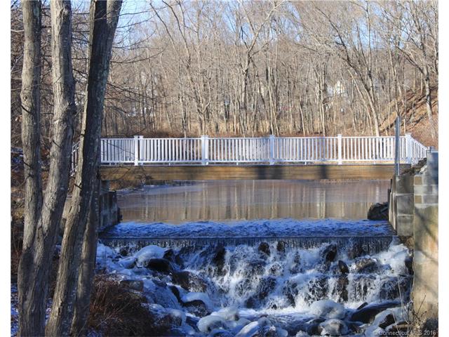 28 Armstrong Road, Coventry, CT 06238
