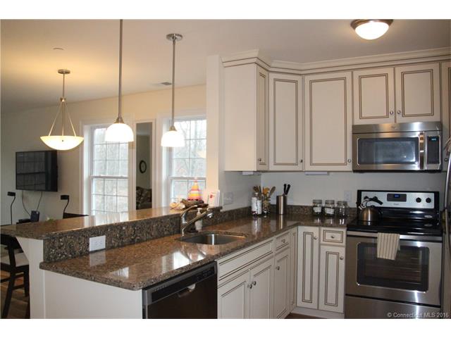 28 Armstrong Road, Coventry, CT 06238
