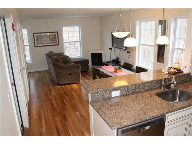 28 Armstrong Road, Coventry, CT 06238